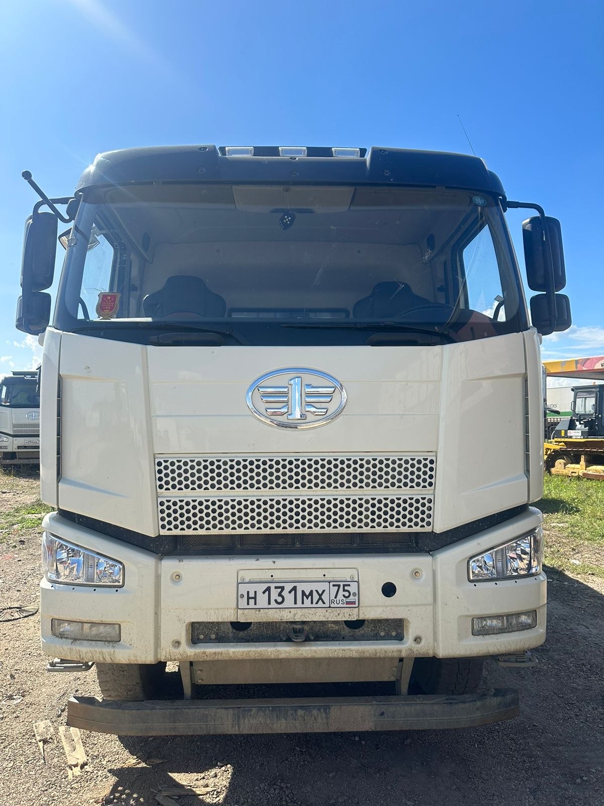 J6 6x4 Самосвал