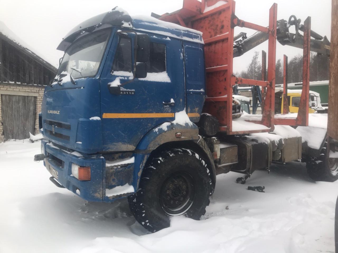 780523 на шасси КамАЗ 43118 6x6 Сортиментовоз с КМУ