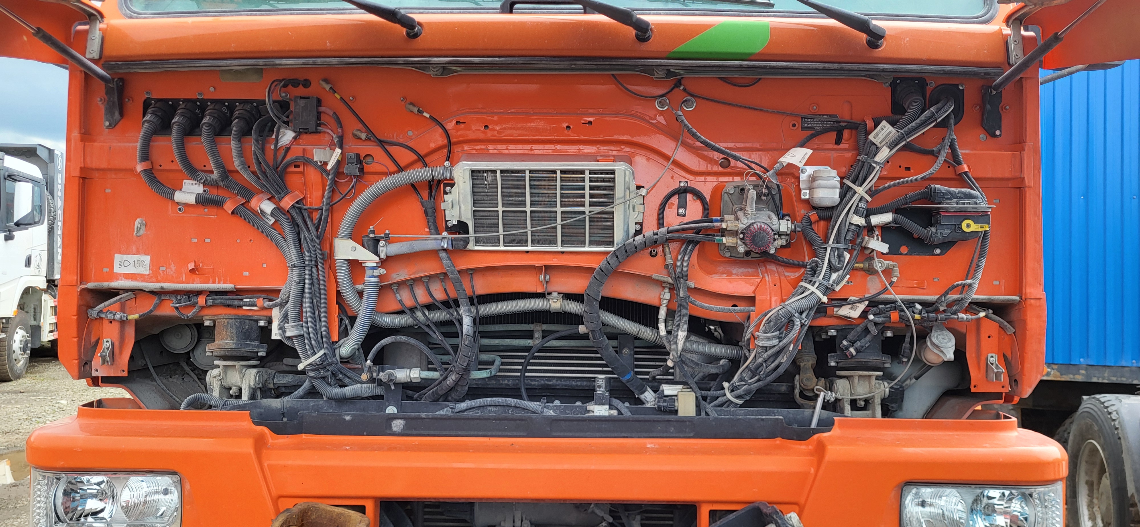 5071* на шасси КамАЗ 43118 6x6 Буровая установка