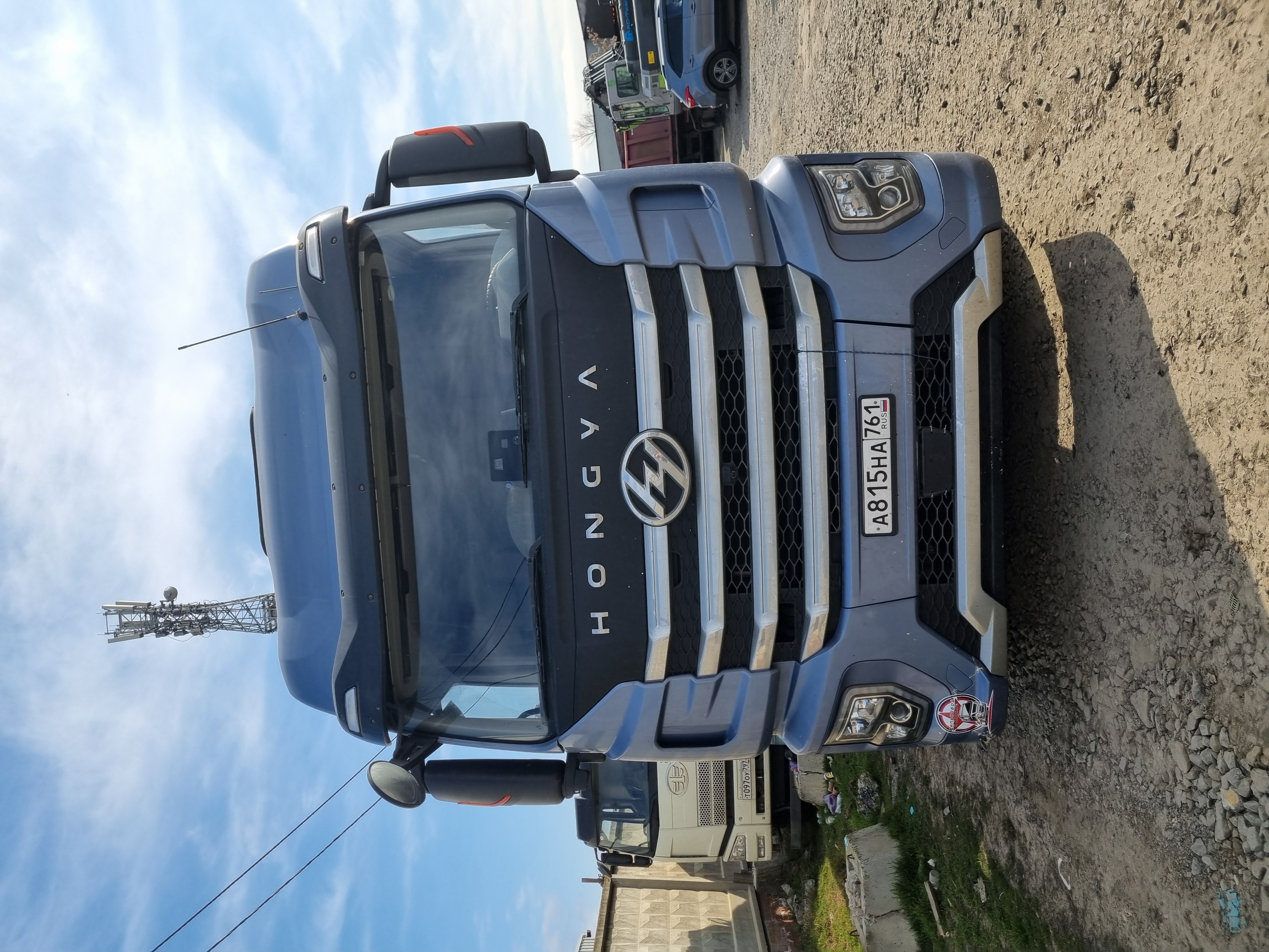 CQ* 4x2 Седельный тягач