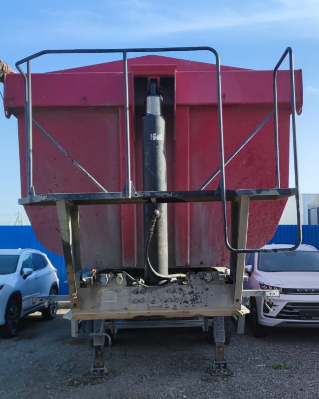 9509-30 Полуприцеп самосвальный
