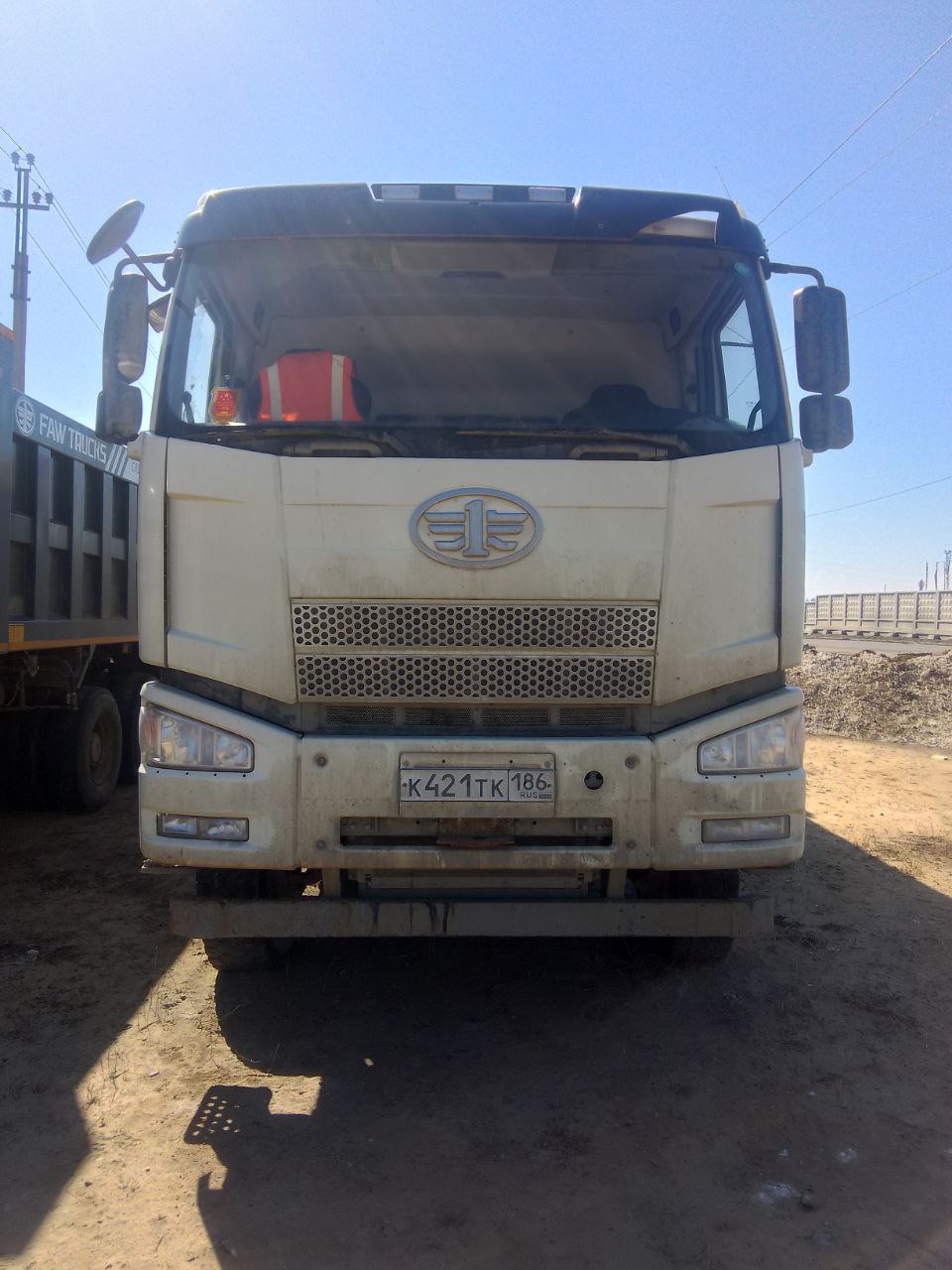 J6 6x6 Самосвал