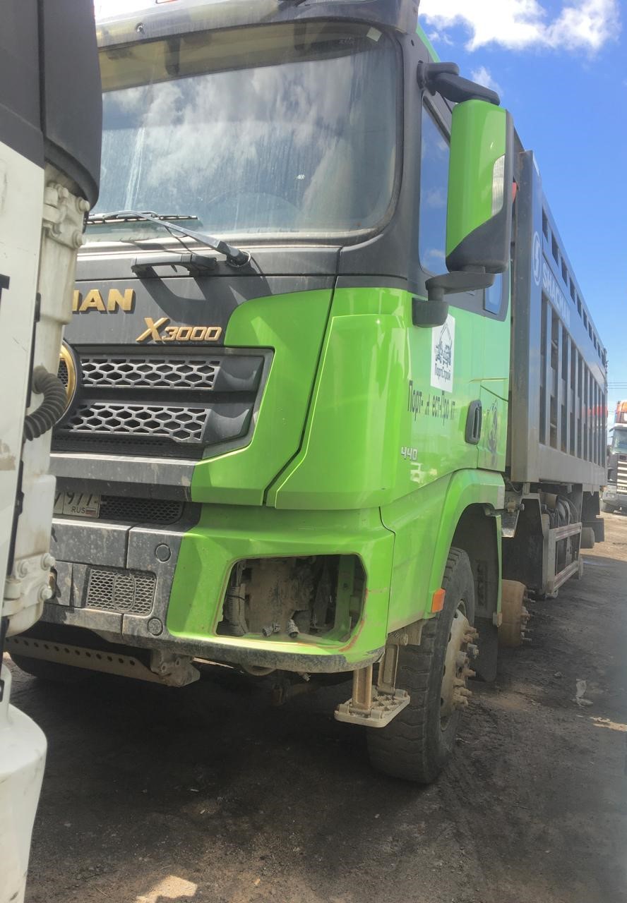 SX* 8x4 Самосвал