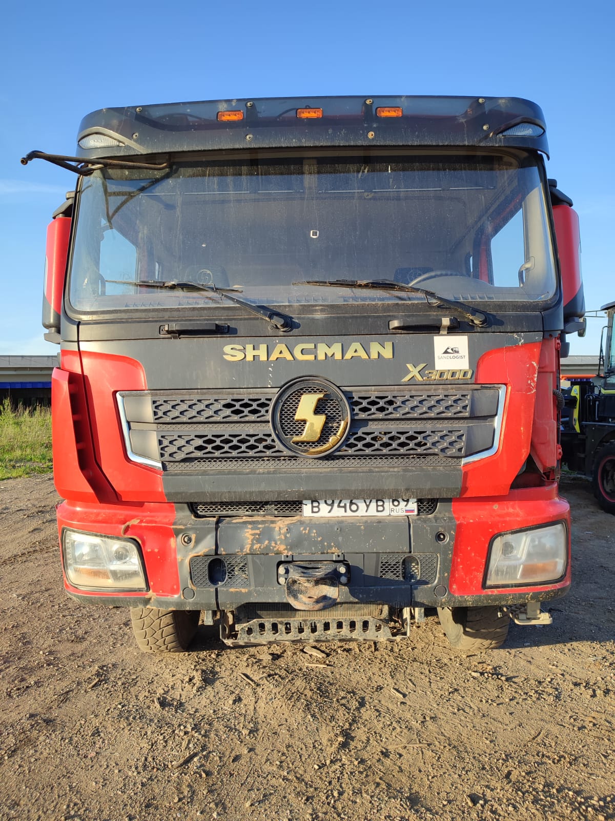 SX* 8x4 Самосвал