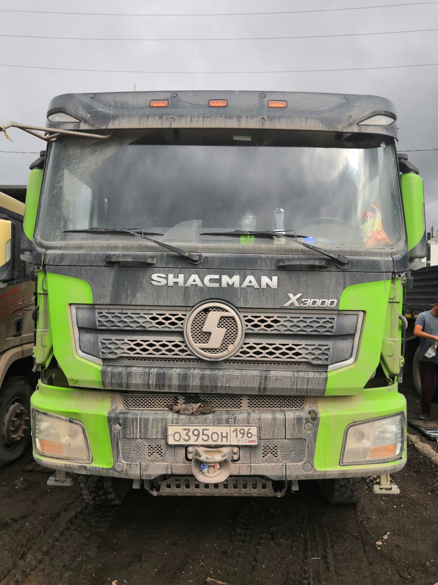 SX* 8x4 Самосвал