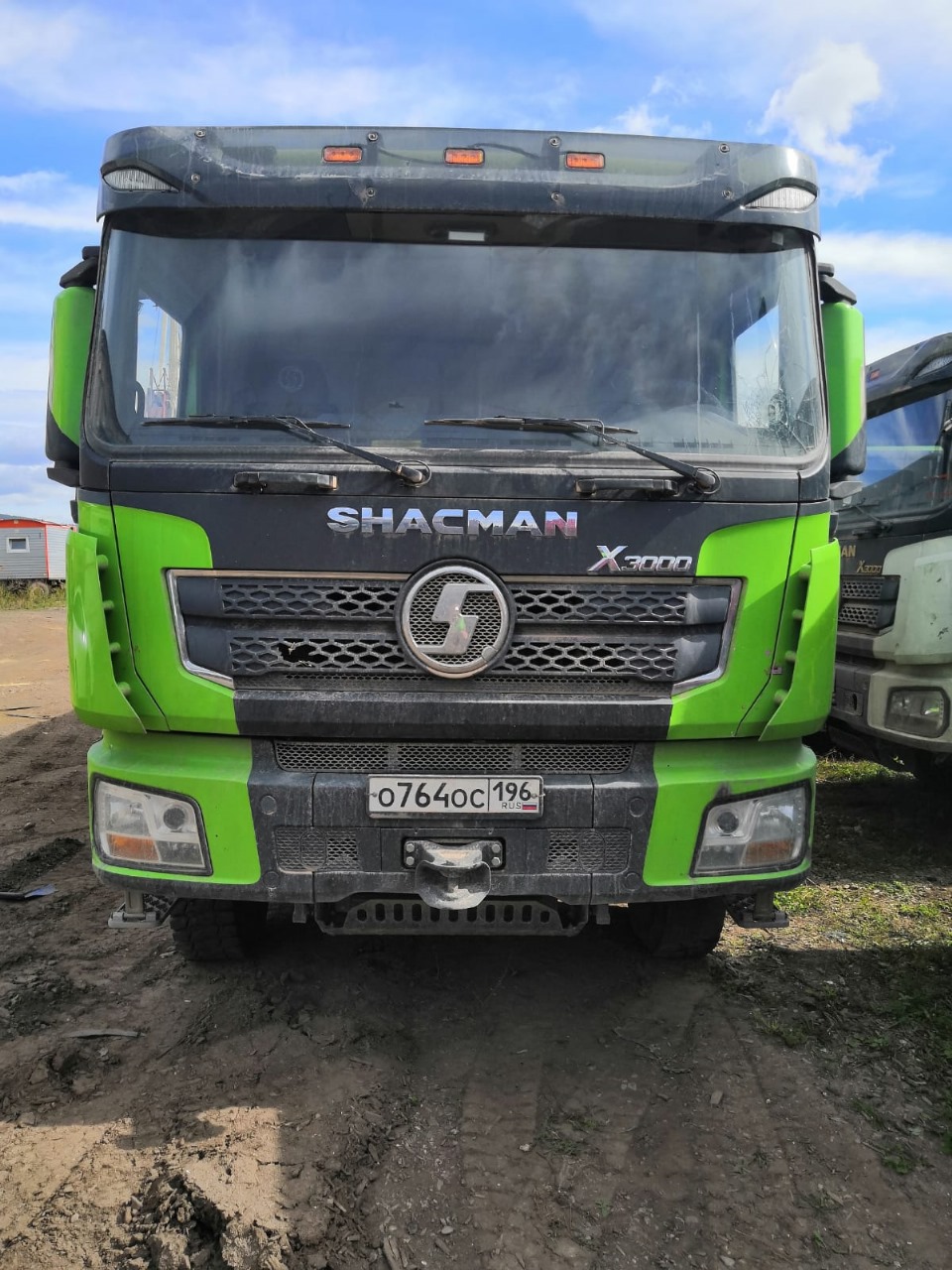 SX* 8x4 Самосвал