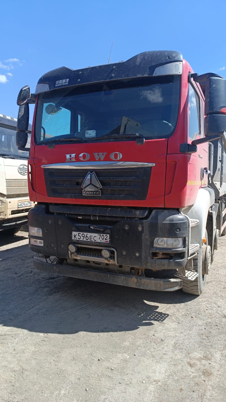 T5G 8x4 Самосвал