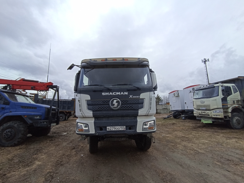 SX* 6x6 Самосвал
