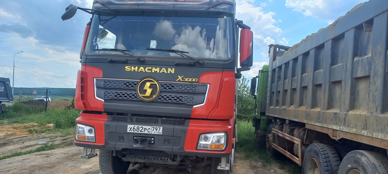 SX* 8x4 Самосвал