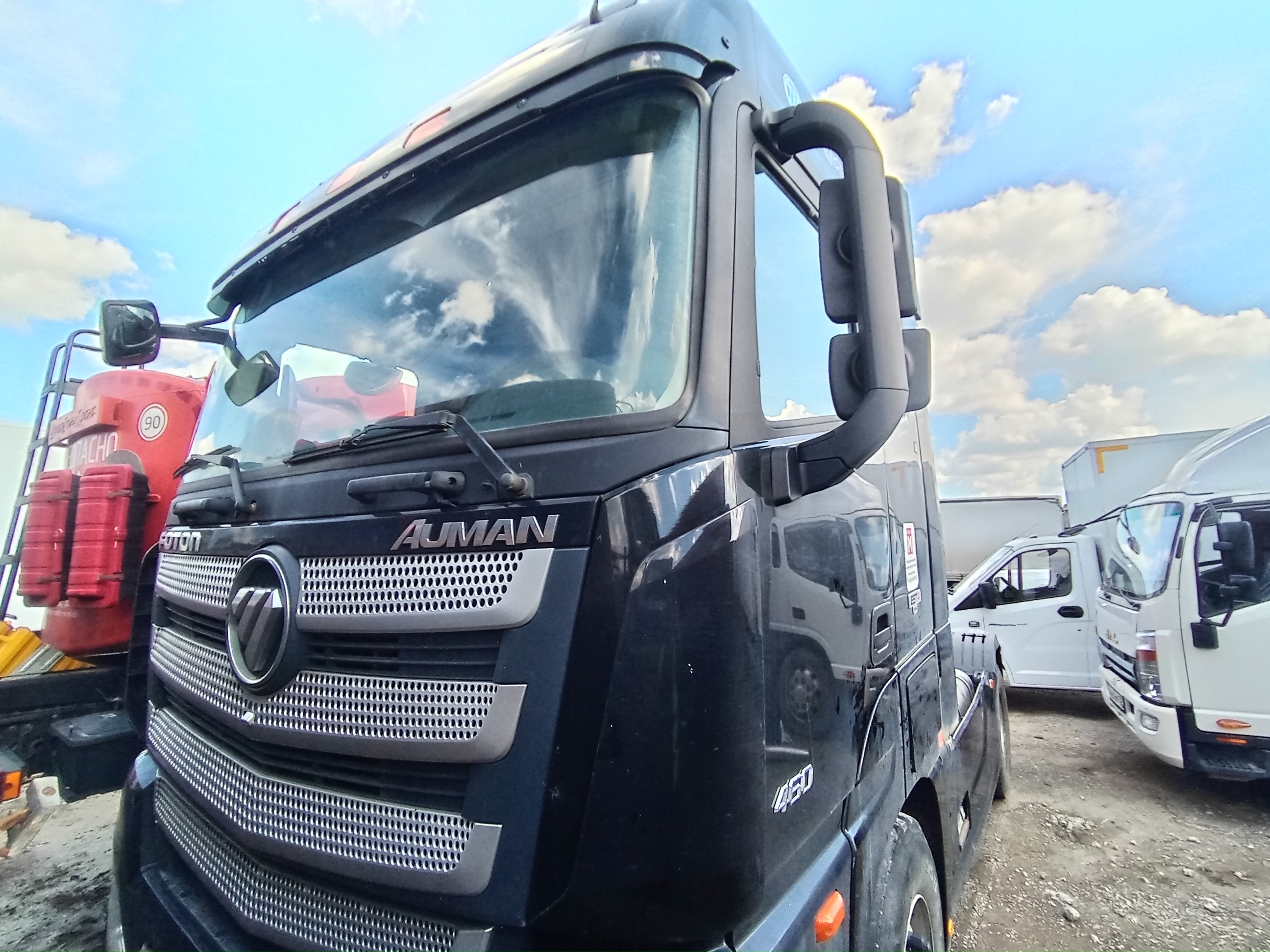 AUMAN 4x2 Седельный тягач