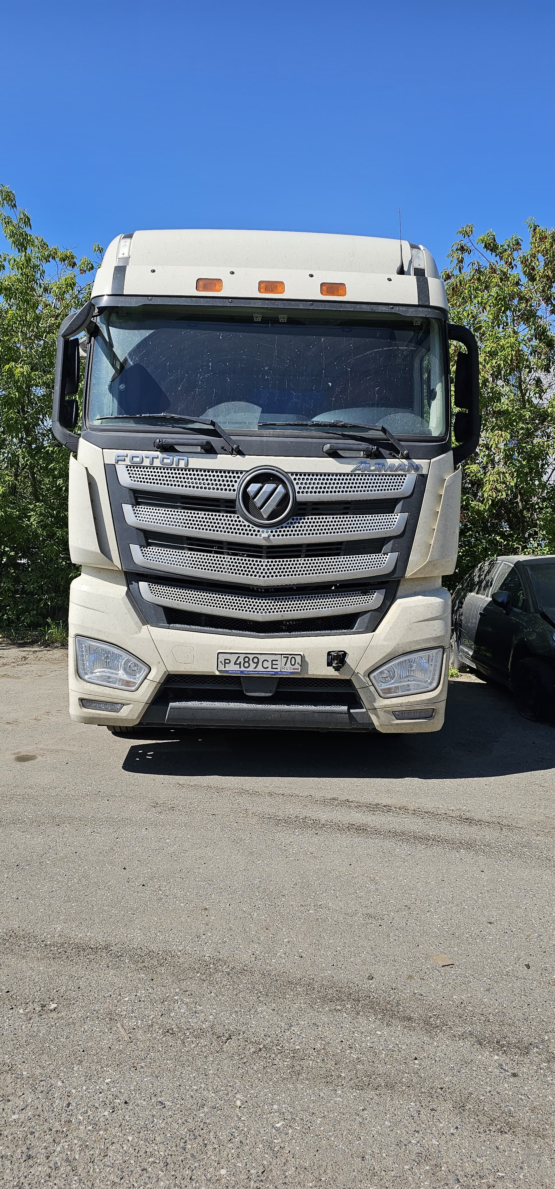 AUMAN 4x2 Седельный тягач