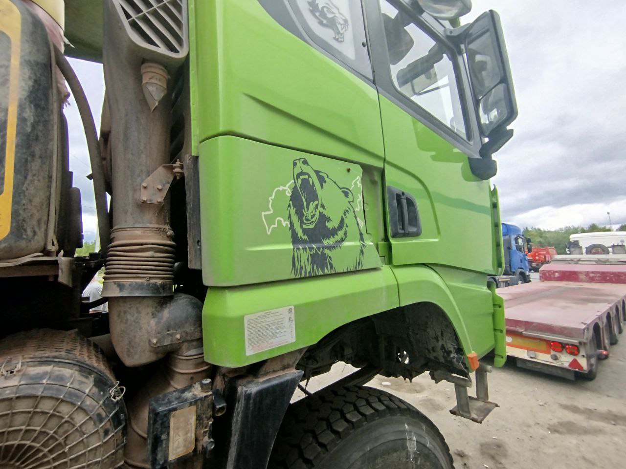 SX* 6x6 Самосвал