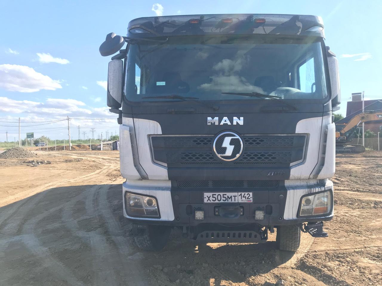 SX* 8x4 Самосвал