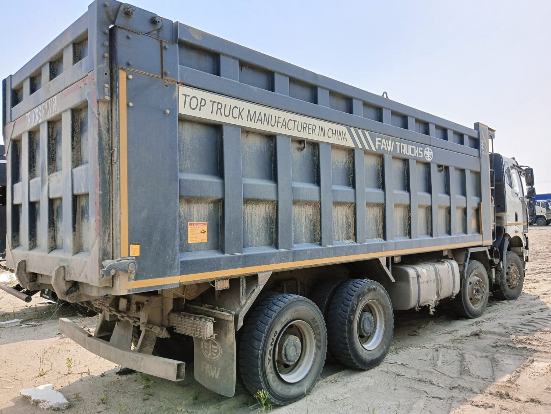 CA 3310 8x4 Самосвал