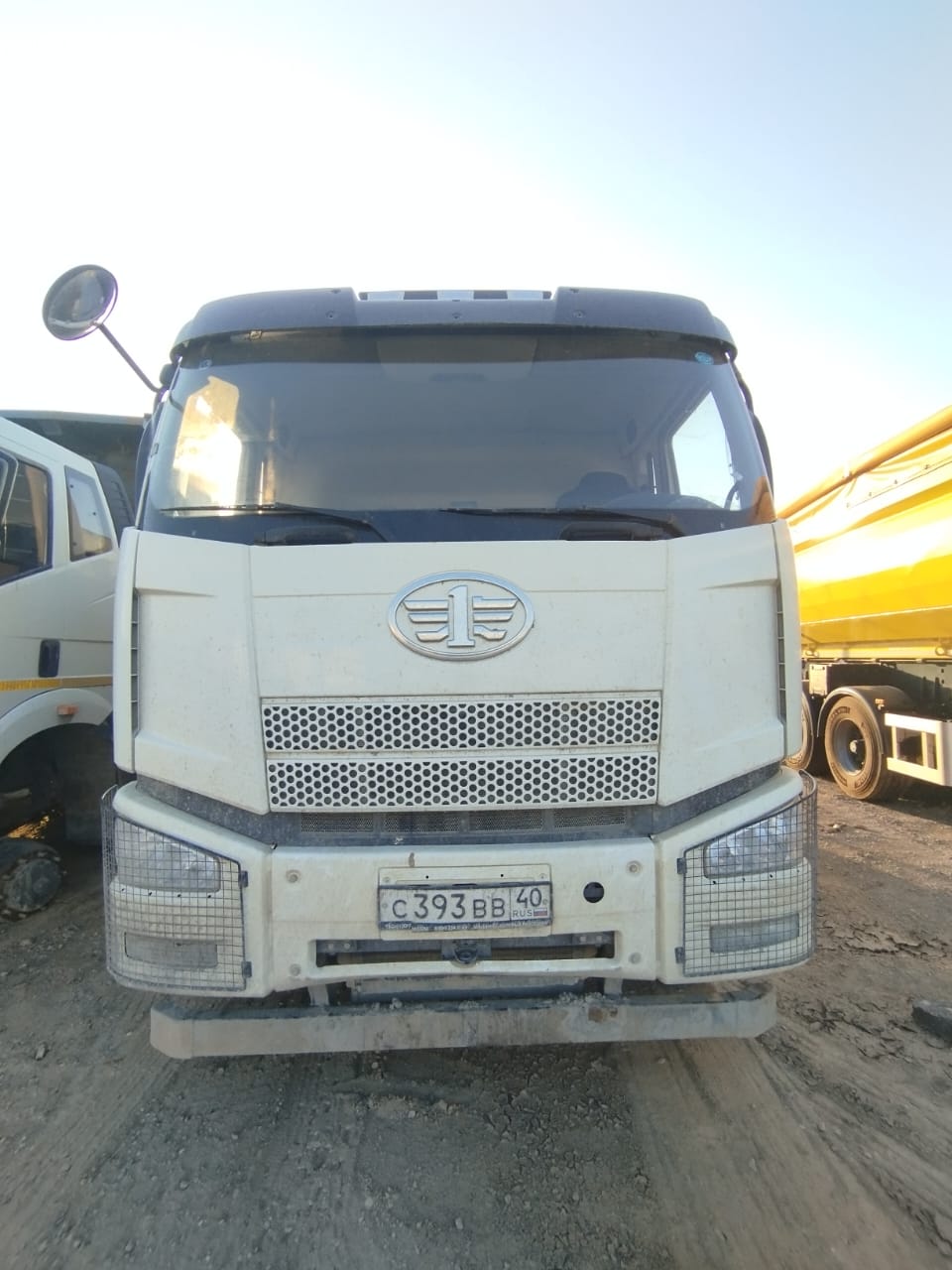 J6 6x6 Самосвал