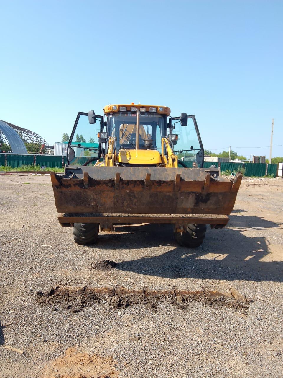 XG765* Экскаватор-погрузчик