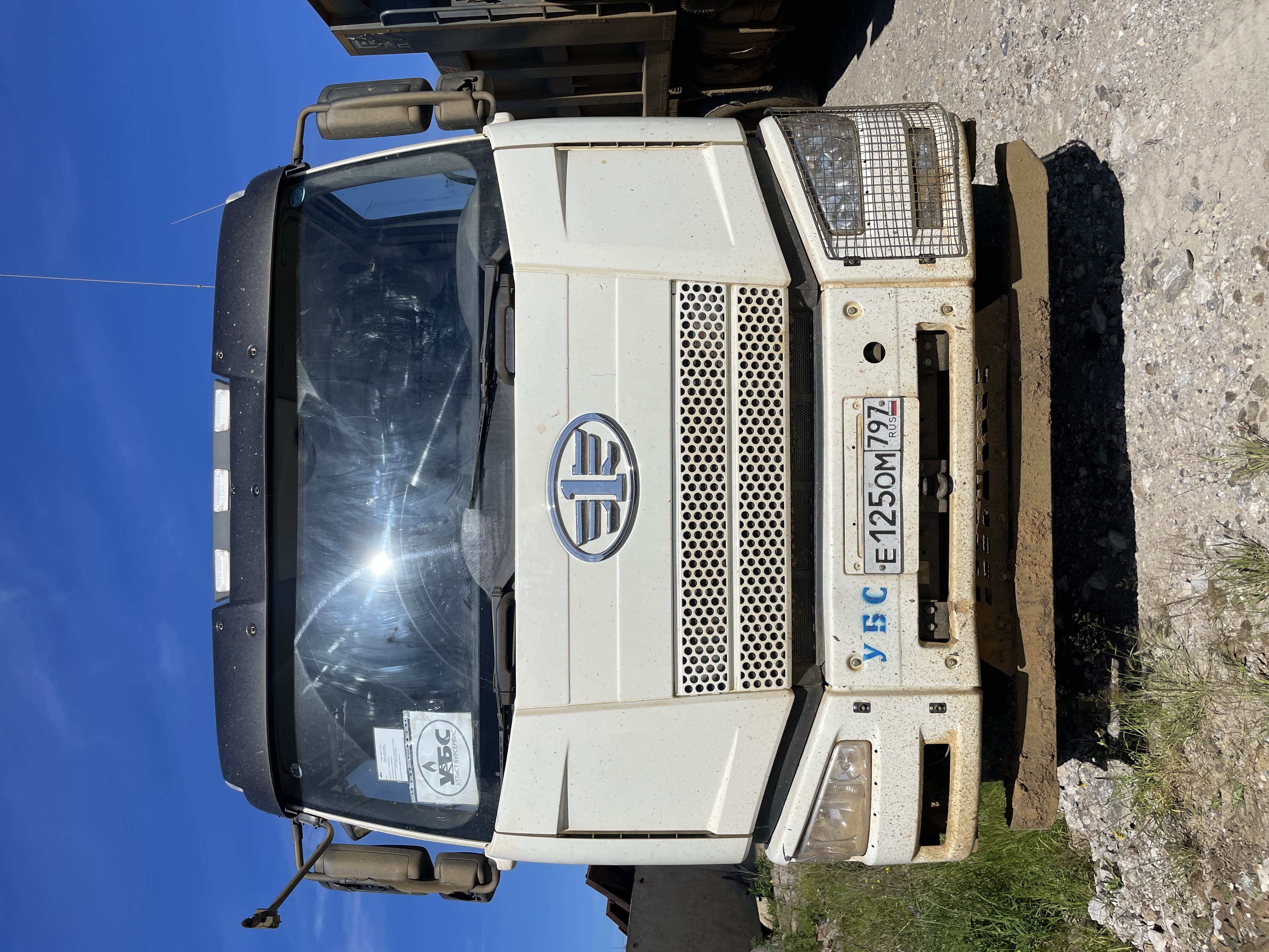 J6 6x6 Самосвал