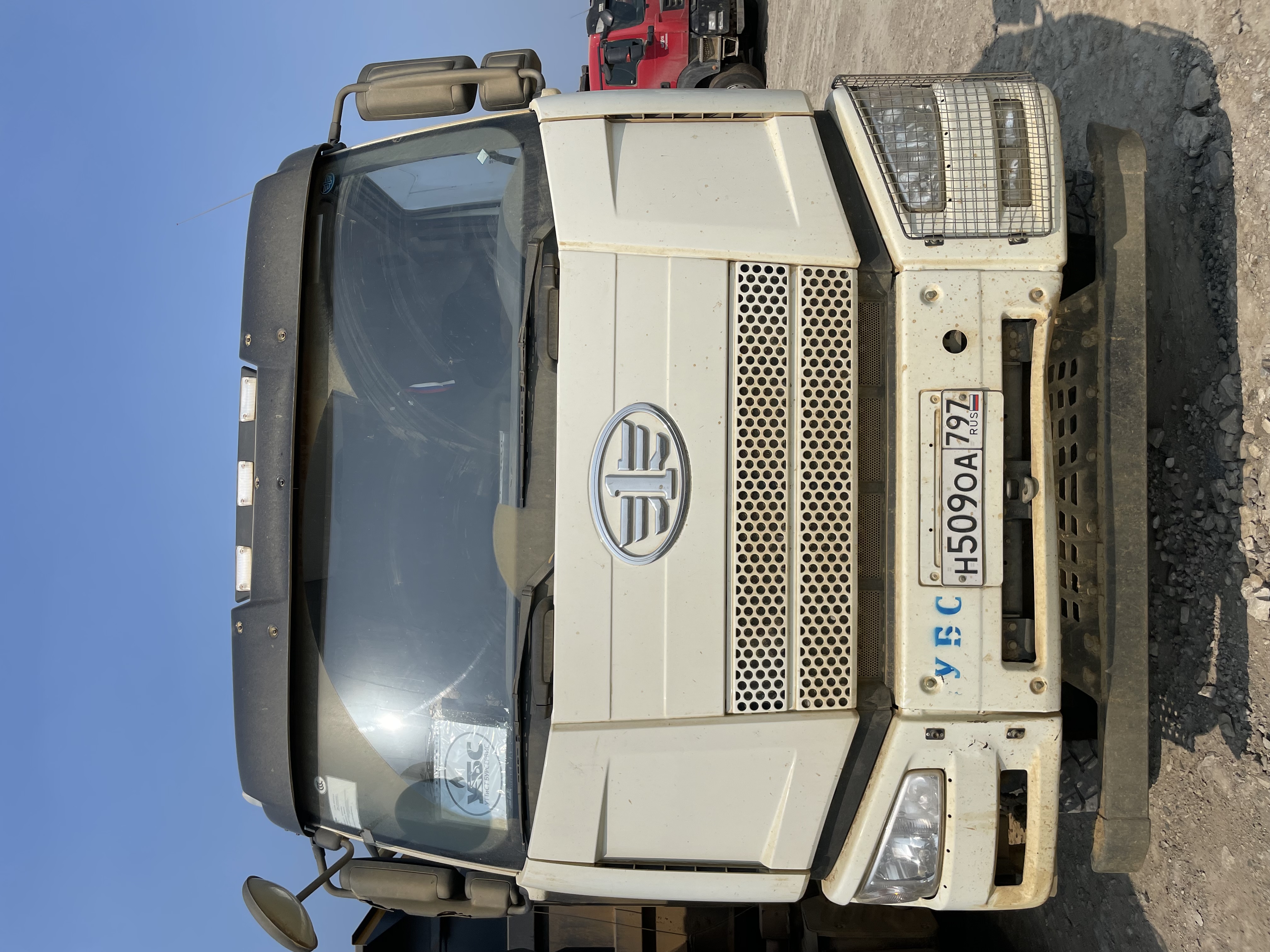 J6 6x6 Самосвал