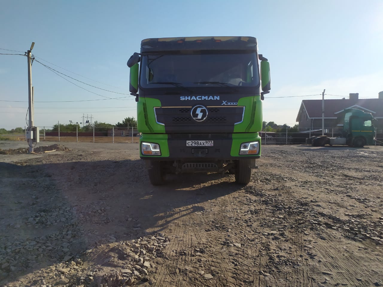SX* 8x4 Самосвал