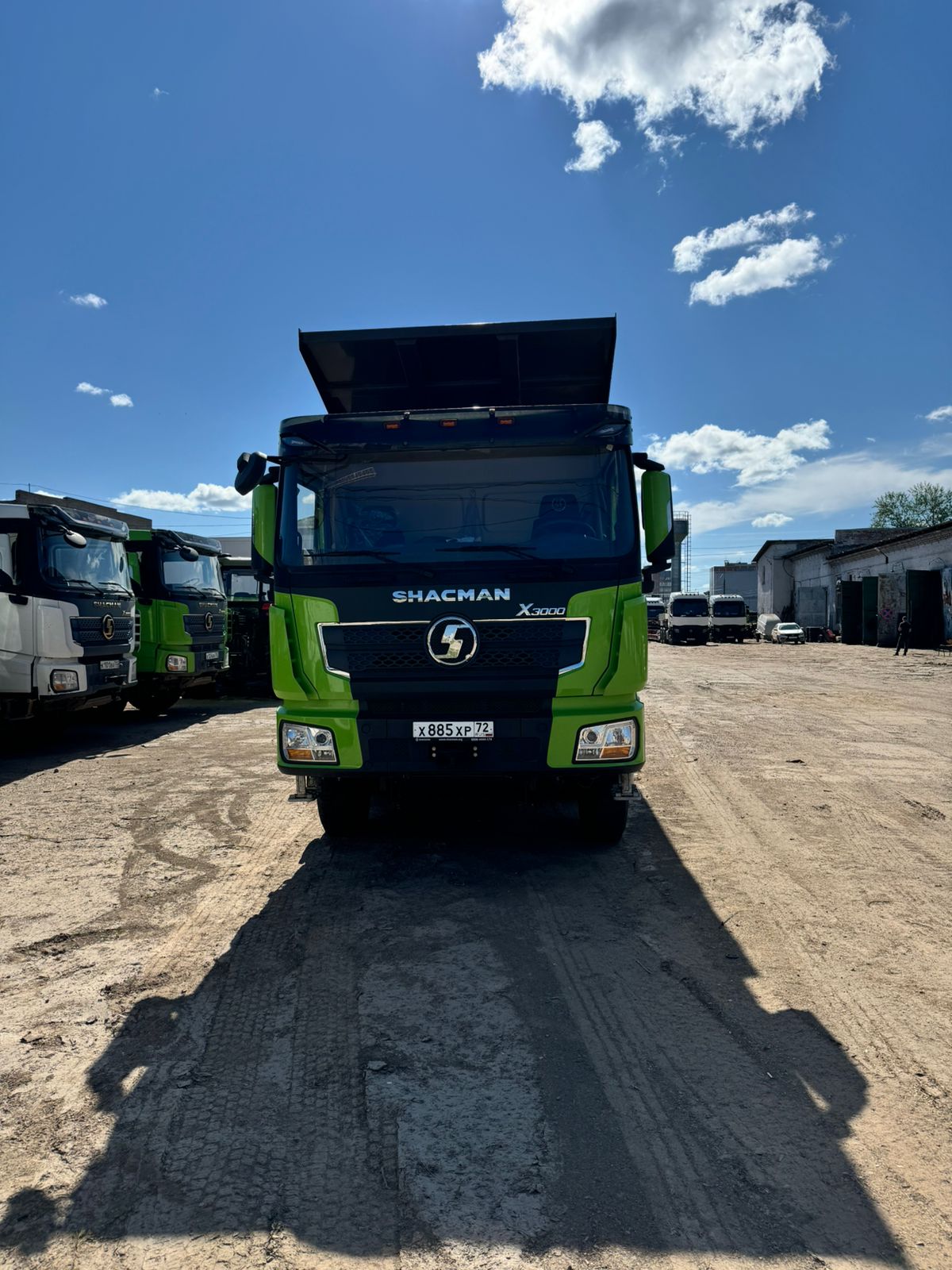 SX* 8x4 Самосвал