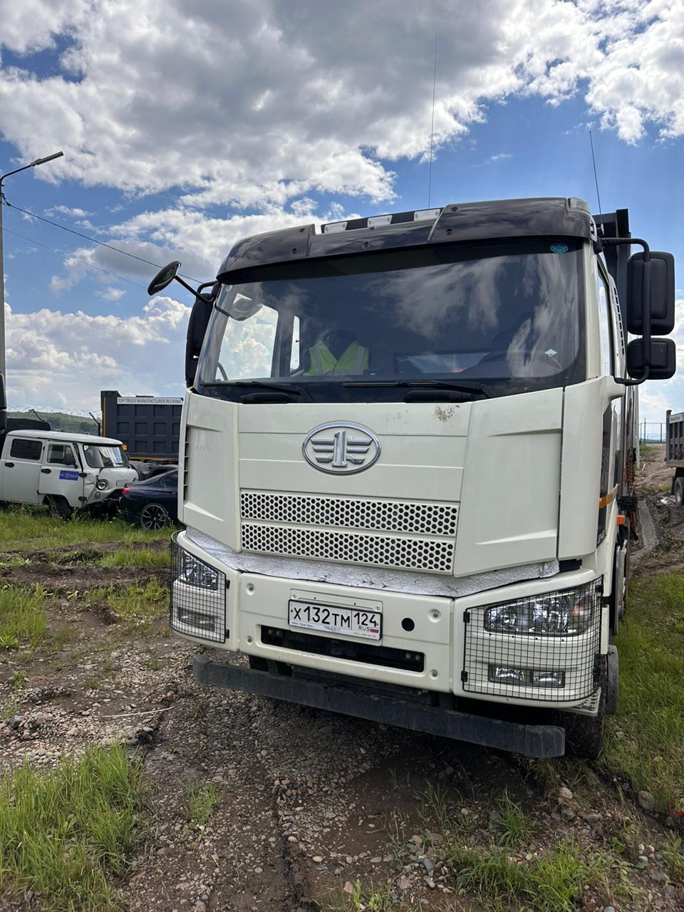 J6 6x6 Самосвал