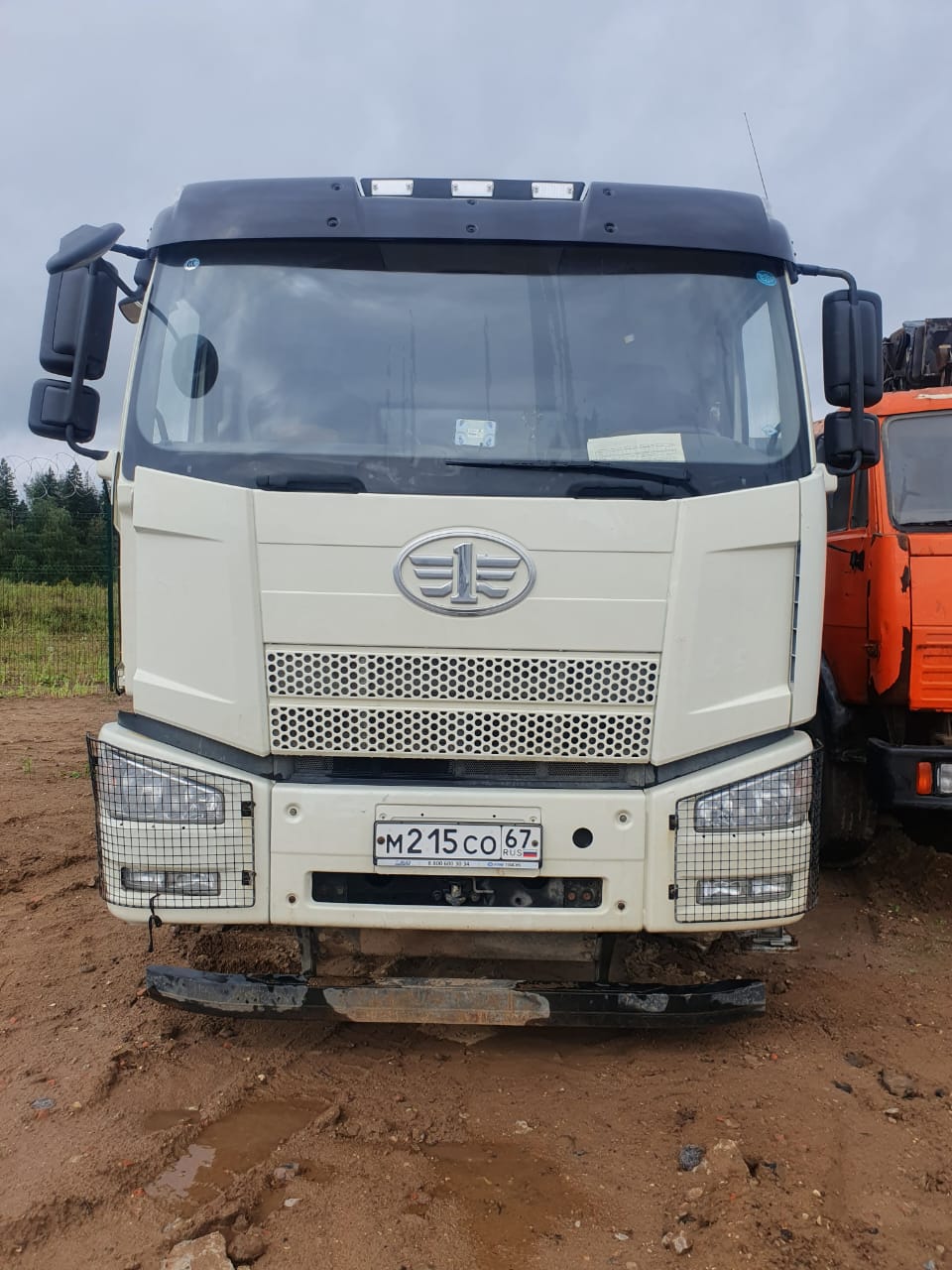 CA 3310 8x4 Самосвал