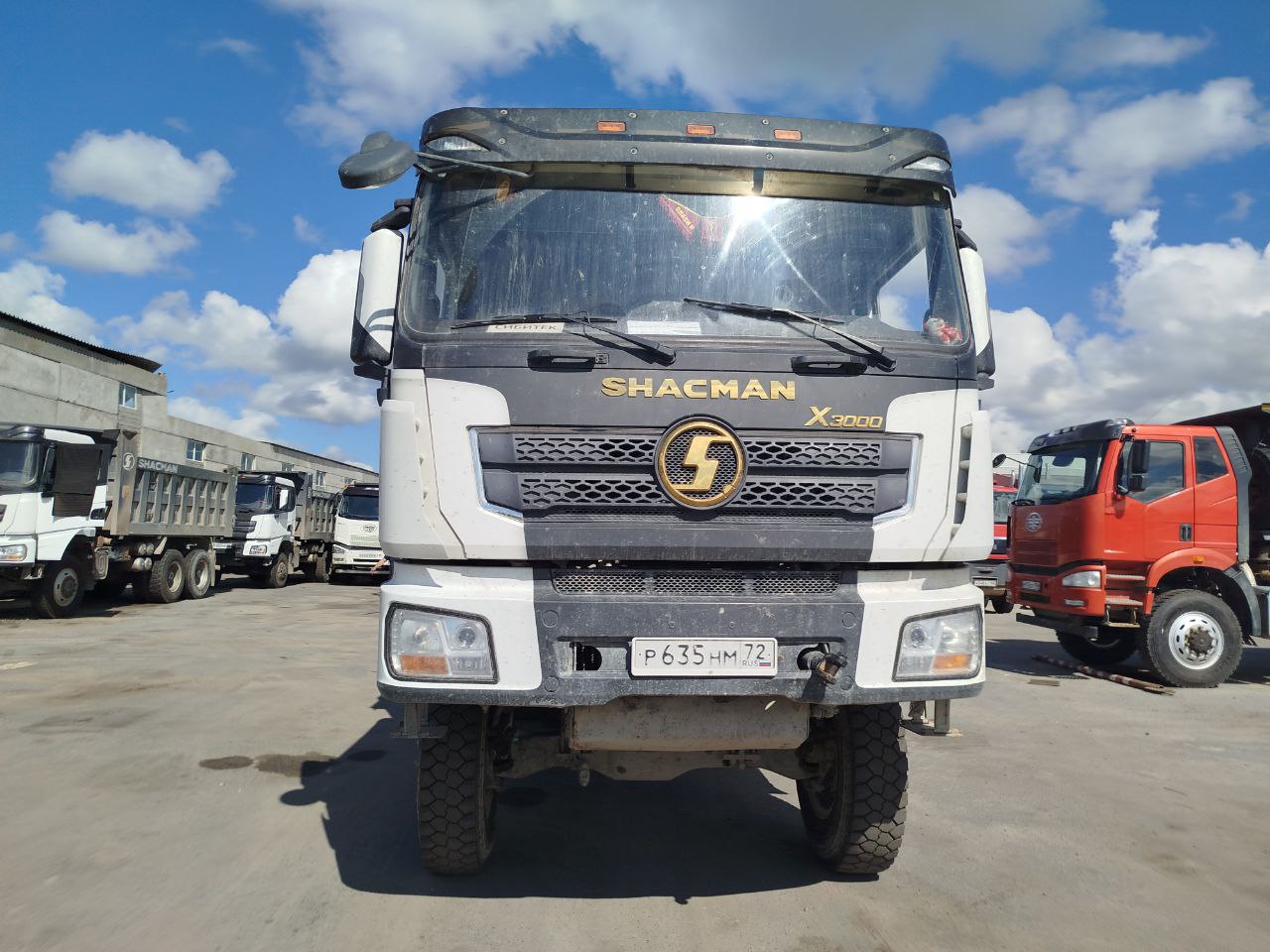 SX* 6x6 Самосвал
