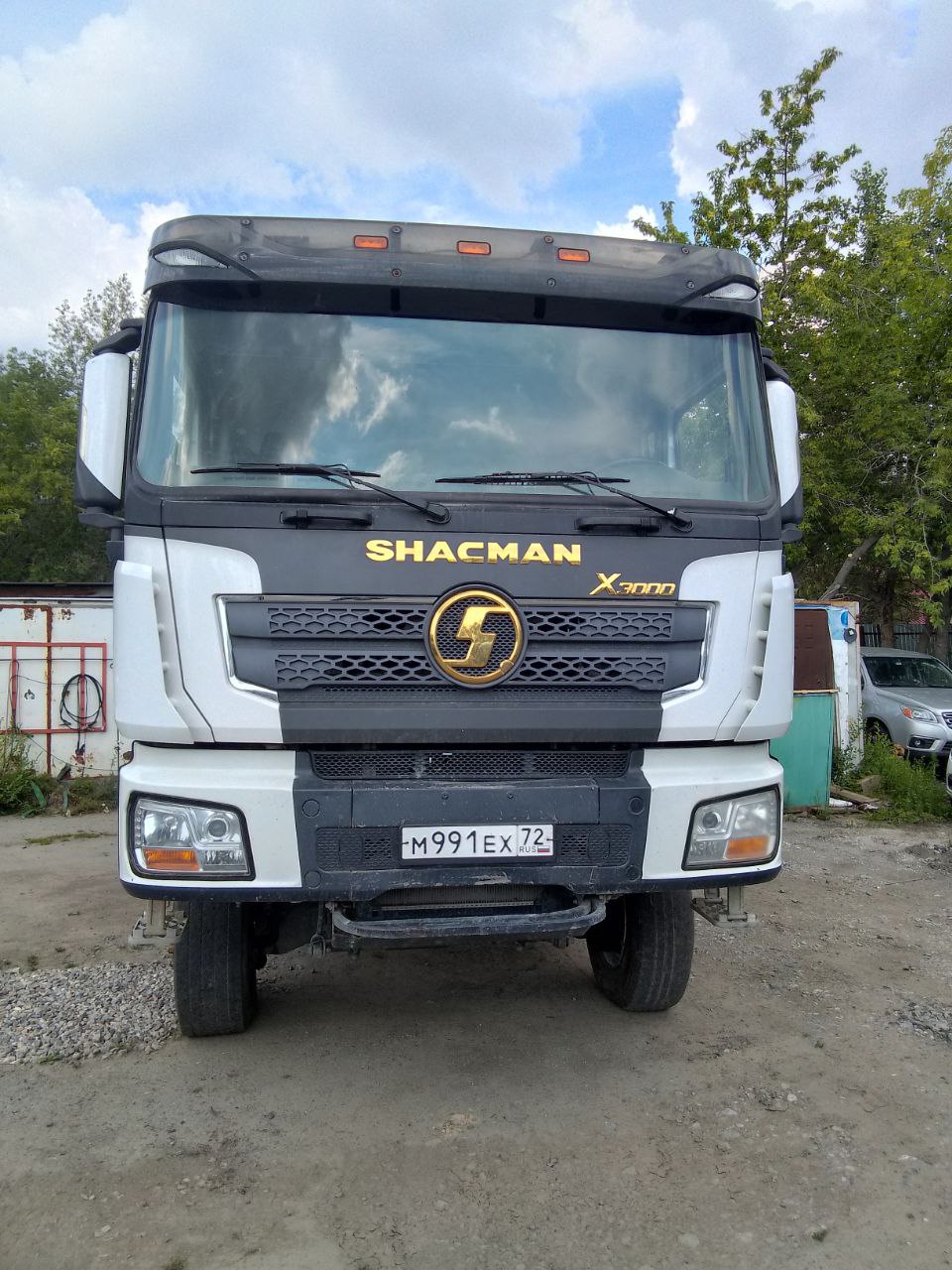 SX* 6x6 Самосвал