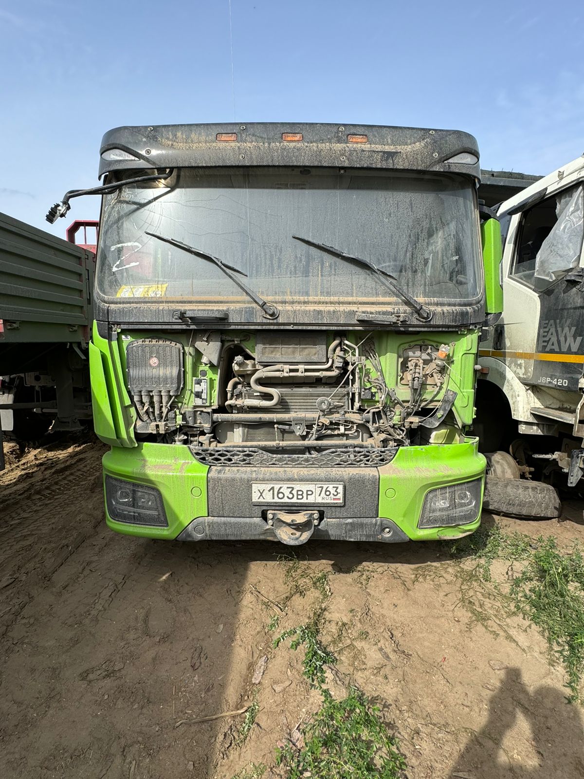 SX* 8x4 Самосвал