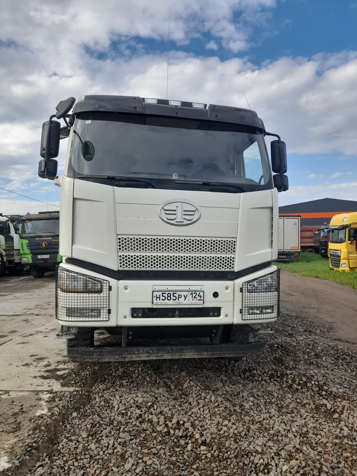 J6 6x4 Самосвал