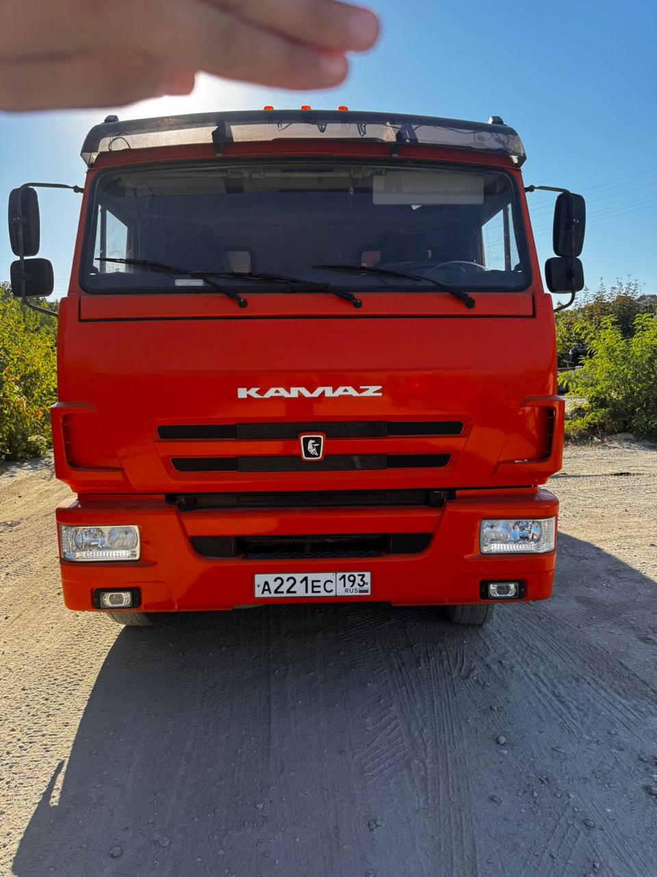 6535* на шасси КамАЗ 65115 6x4 Зерновоз