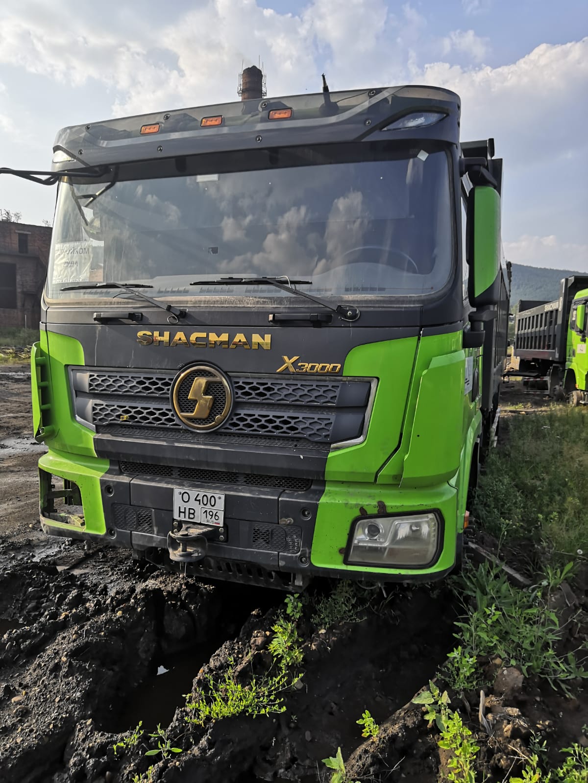 SX* 8x4 Самосвал