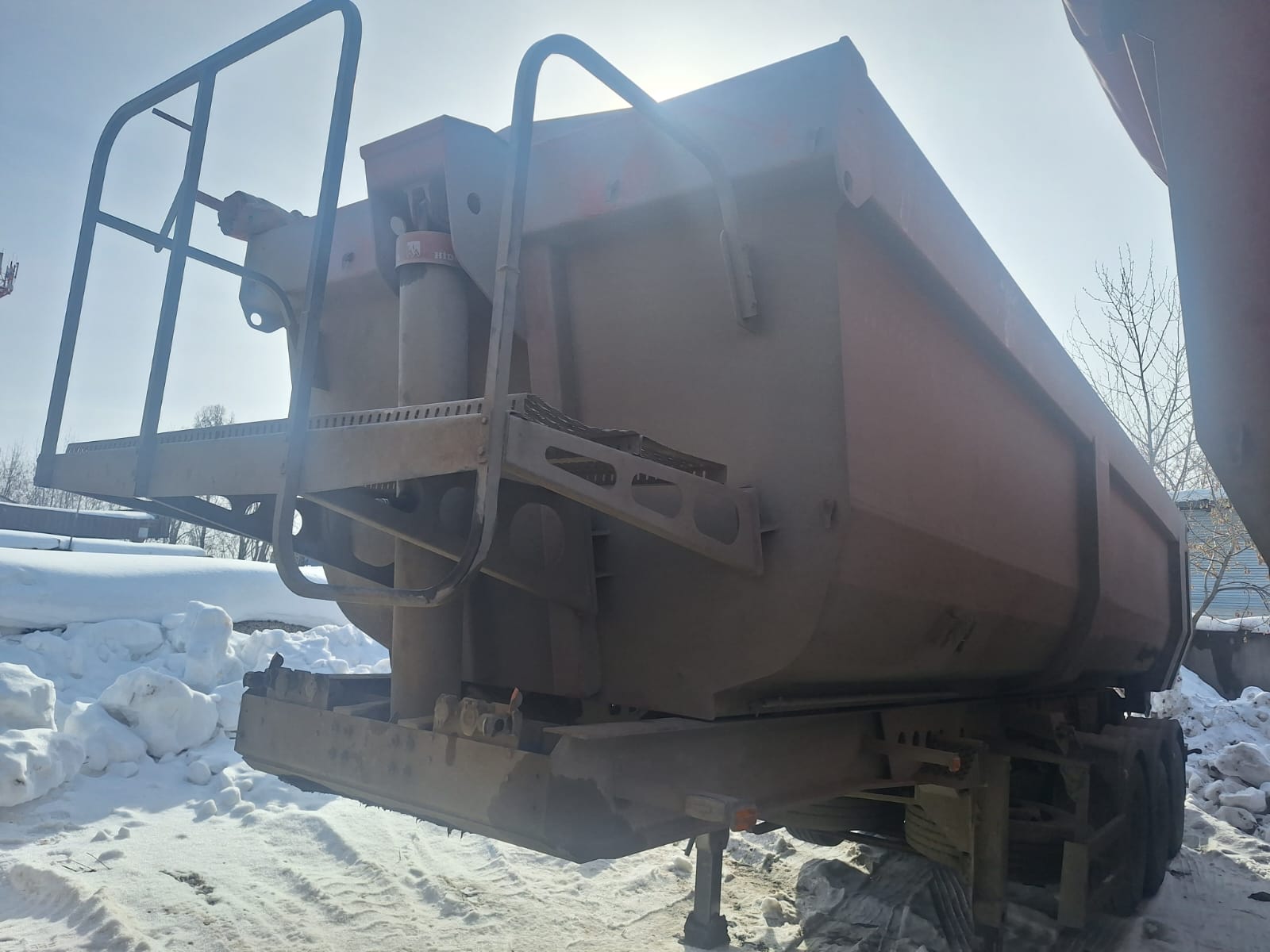 9509-30 Полуприцеп самосвальный