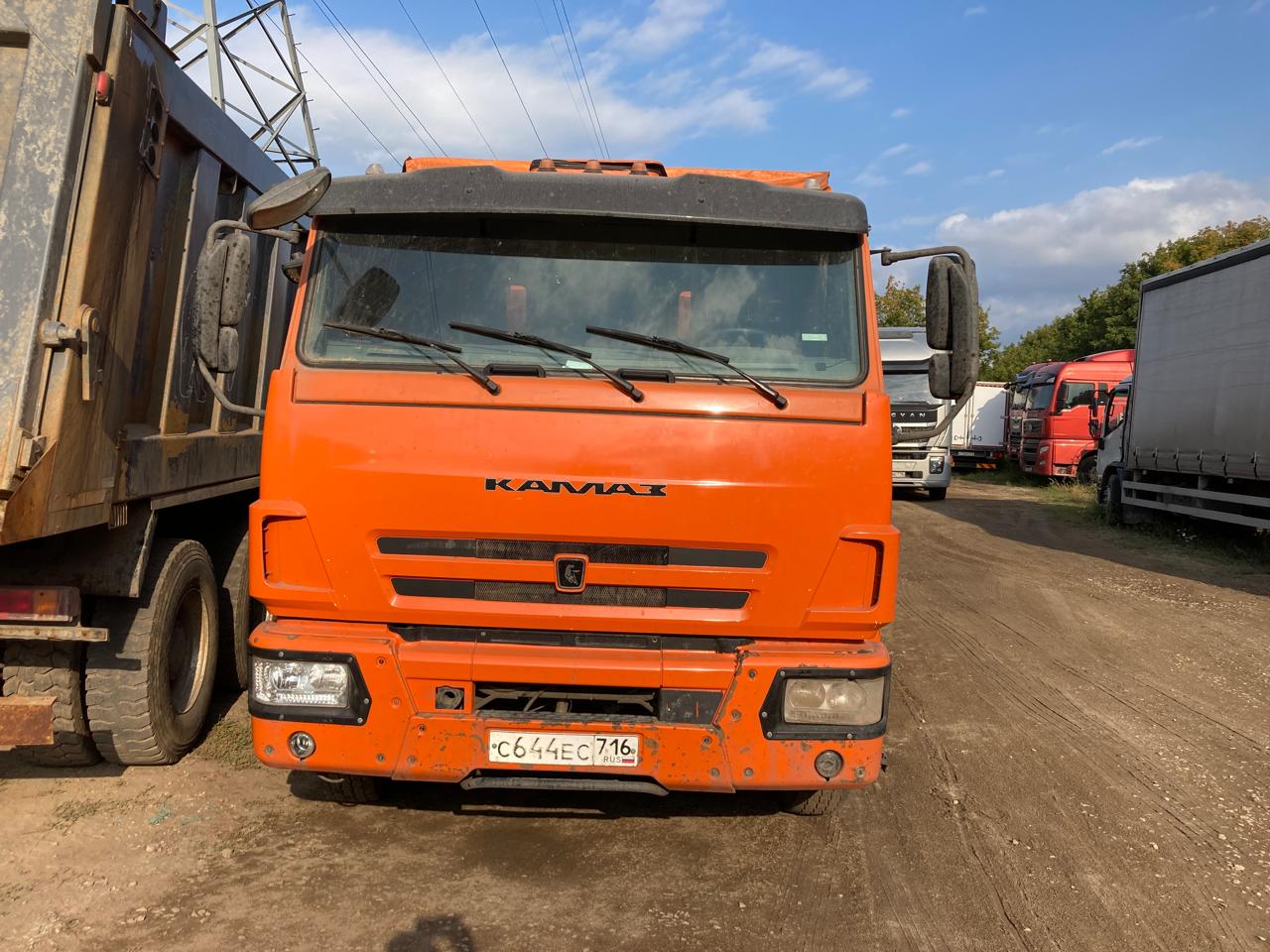 4514* на шасси КамАЗ 65115 6x4 Зерновоз