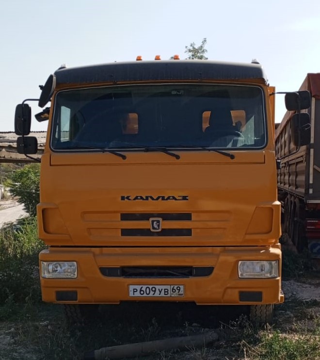 458901 на шасси КамАЗ 65115 6x4 Самосвал