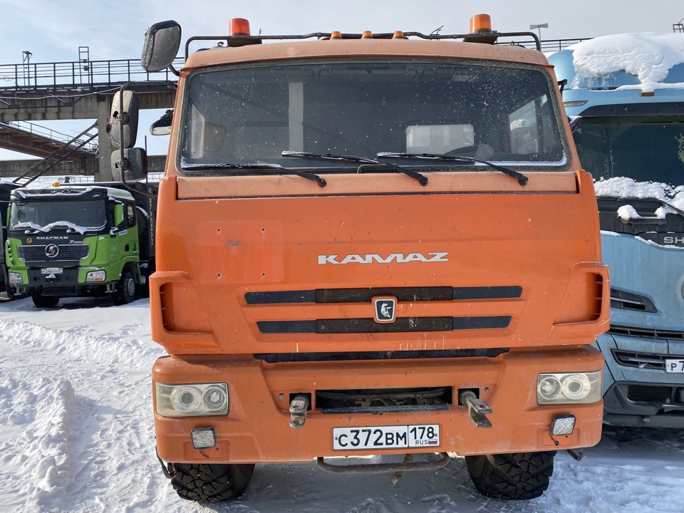 5614* на шасси КамАЗ 43118 6x6 Автотопливозаправщик
