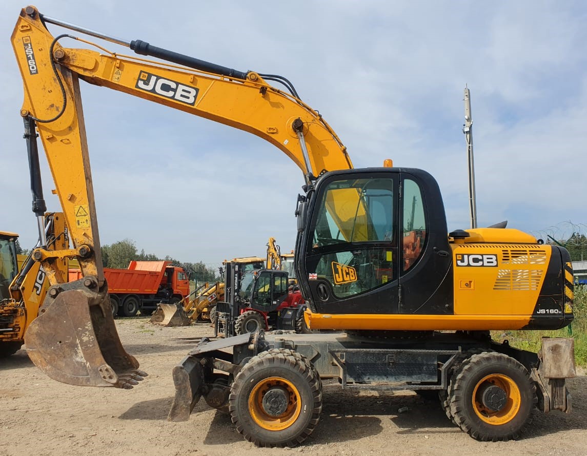 JS160* Экскаватор колесный