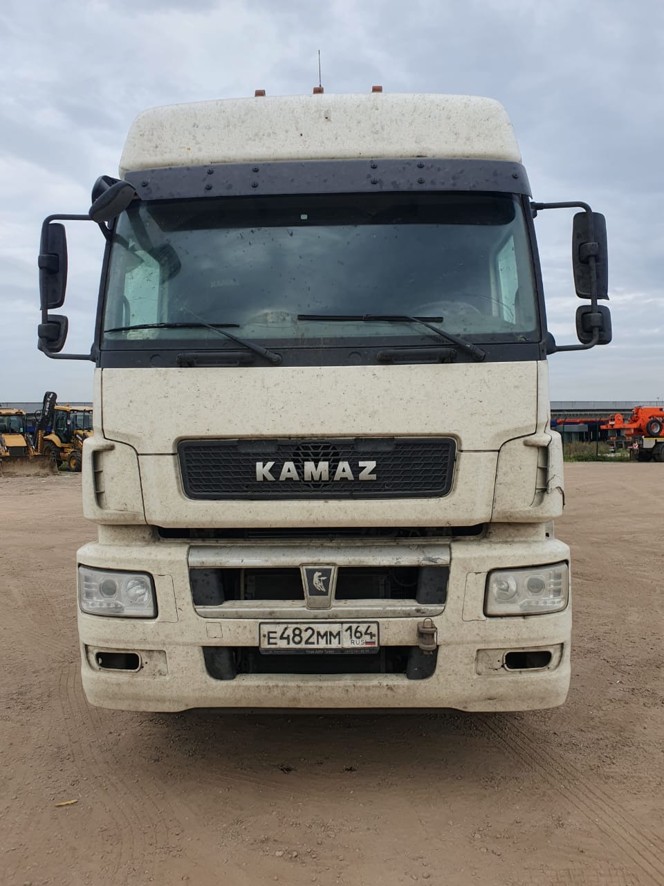 M1840 4x2 Седельный тягач