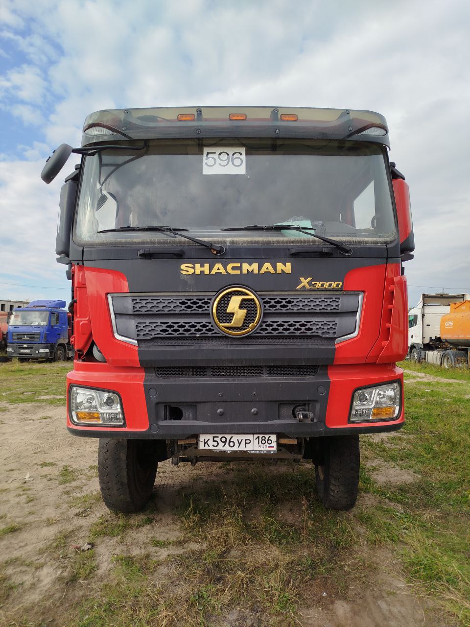 SX* 6x6 Самосвал