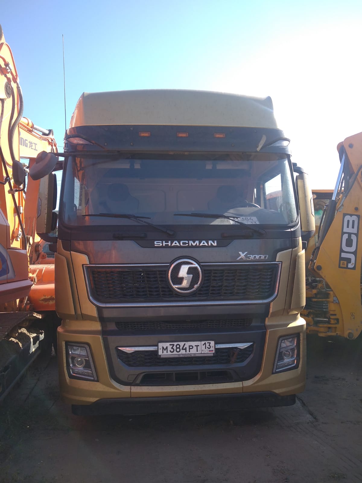 SX* 6x4 Седельный тягач