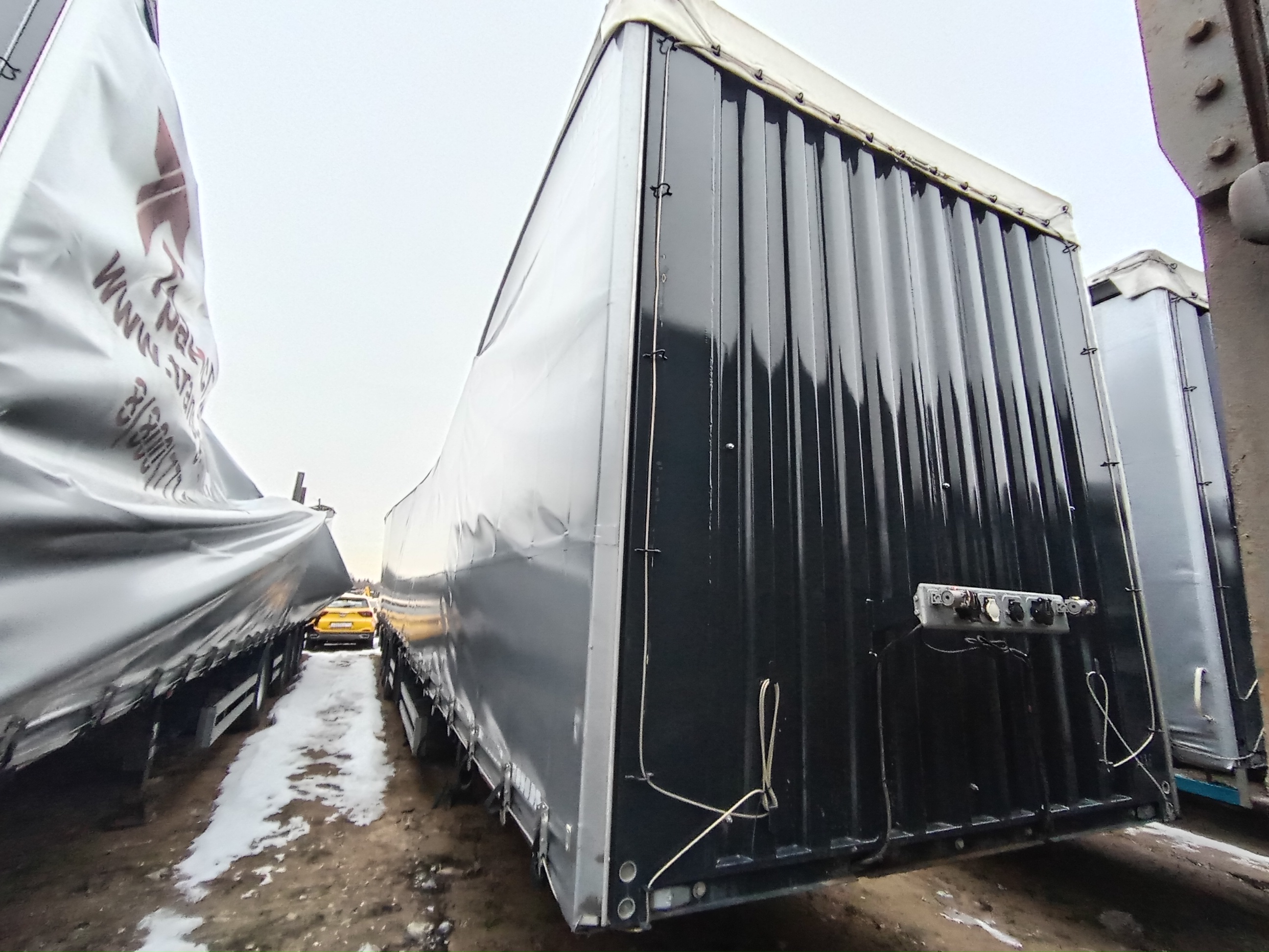 97882 Полуприцеп шторный