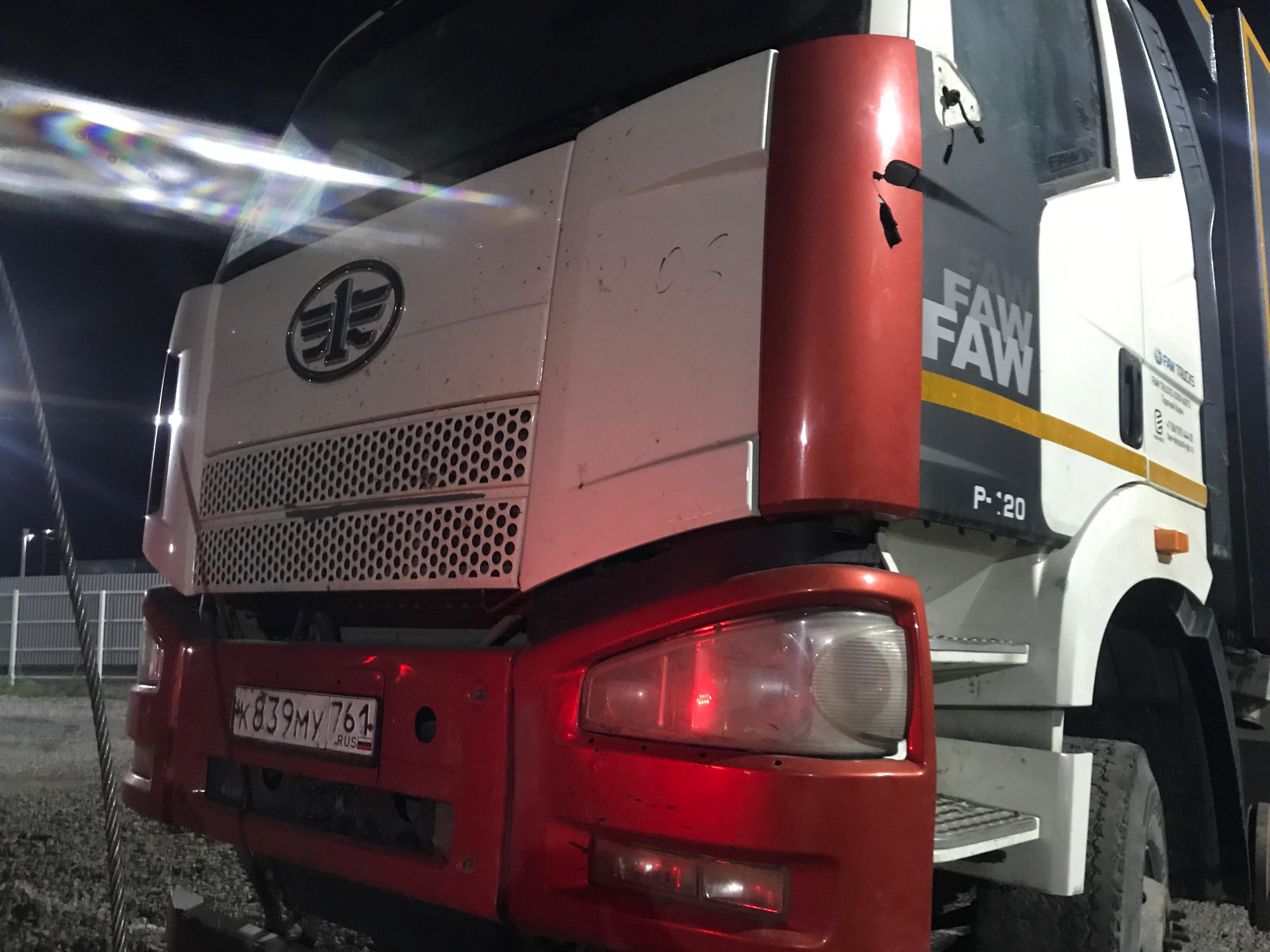 J6 8x4 Самосвал