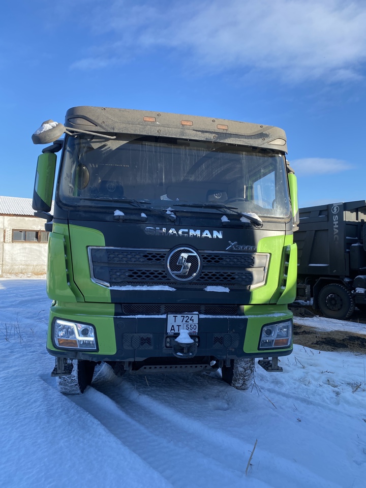 SX* 8x4 Самосвал