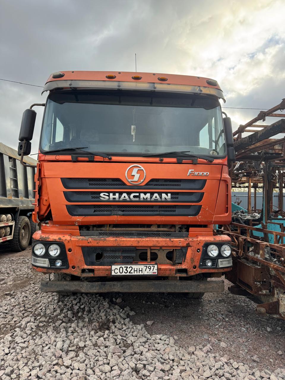 SX* 6x4 Самосвал