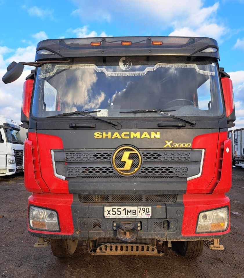SX* 8x4 Самосвал