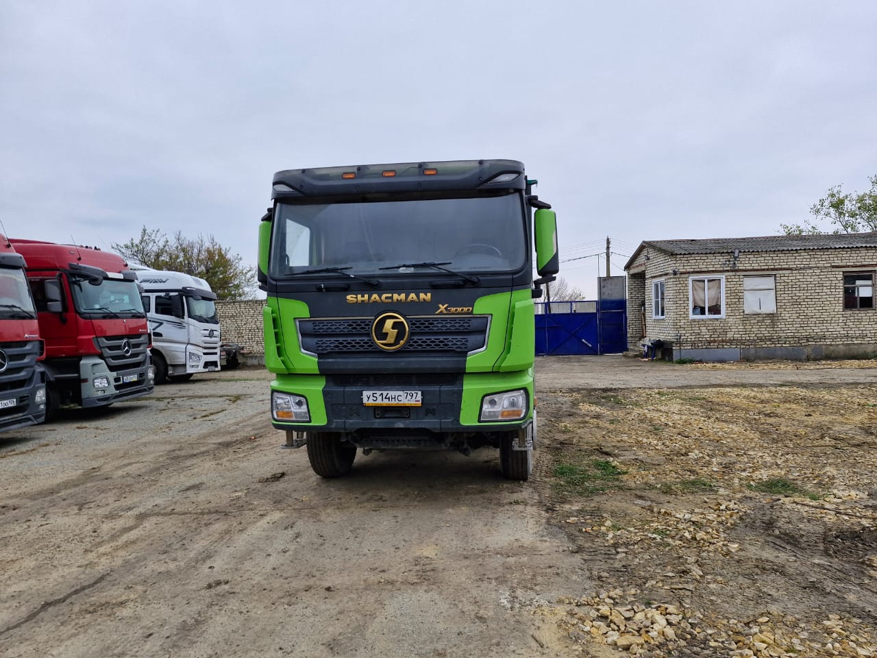 SX* 8x4 Самосвал