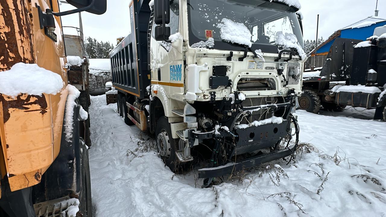 J6 6x4 Самосвал