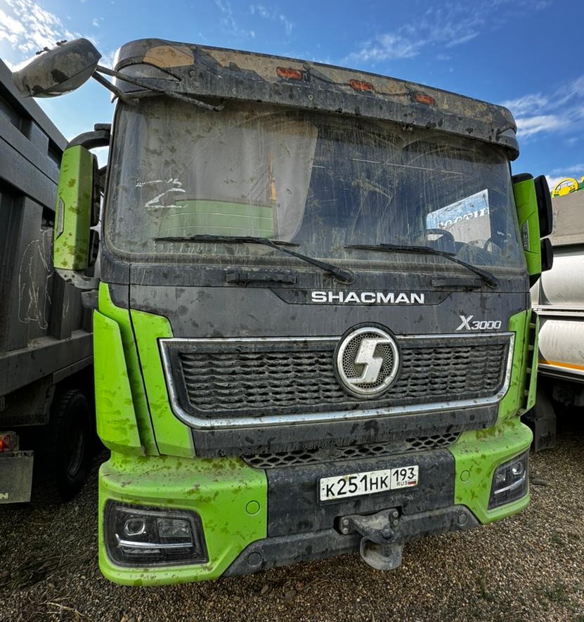 SX* 8x4 Самосвал