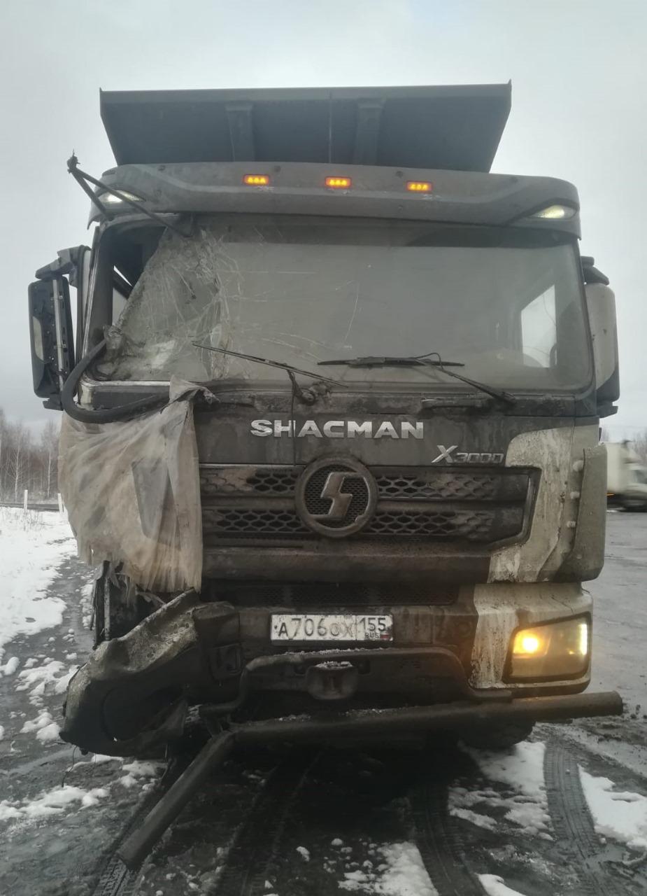 SX* 8x4 Самосвал