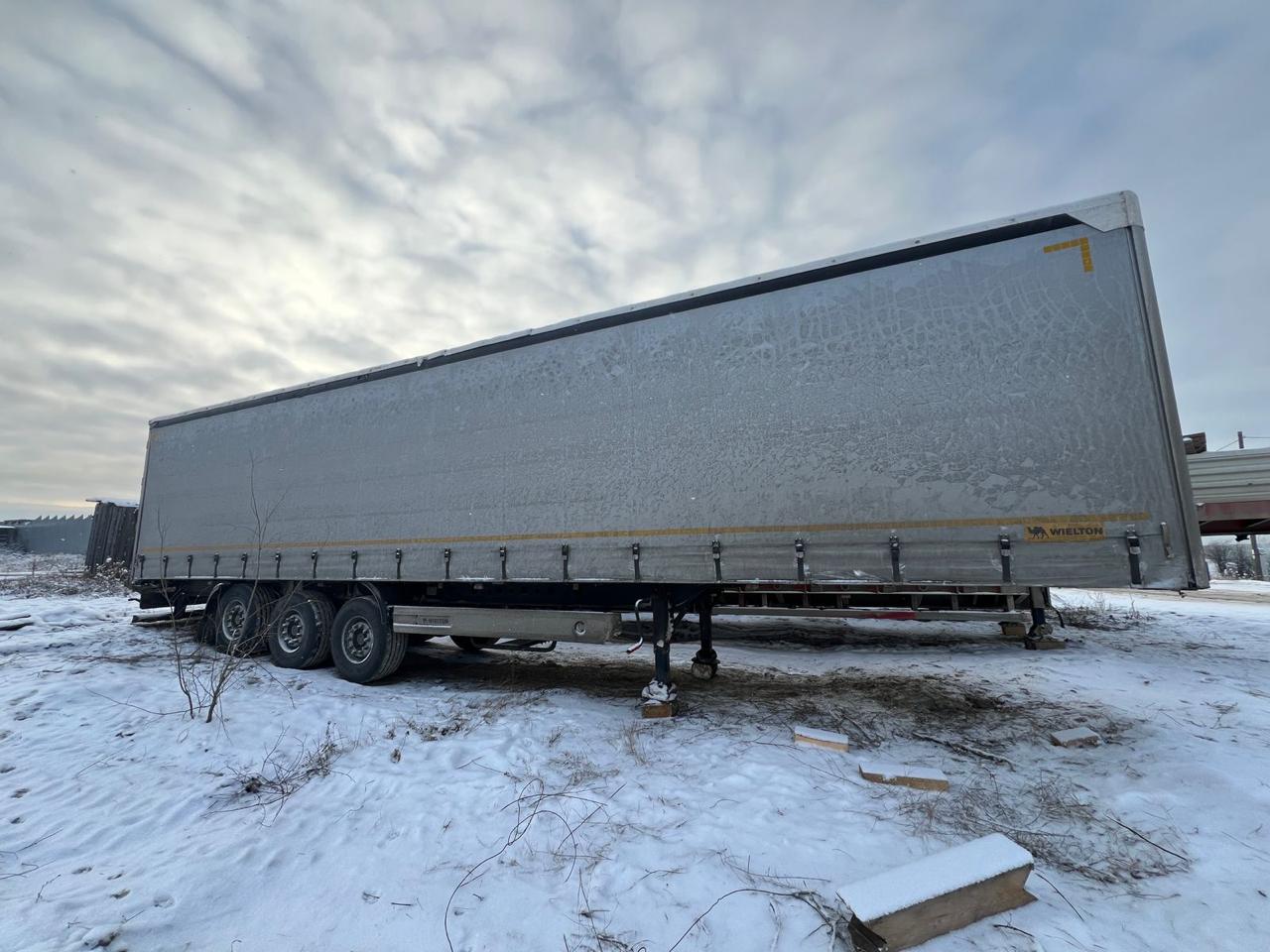 NS-3 Полуприцеп шторный
